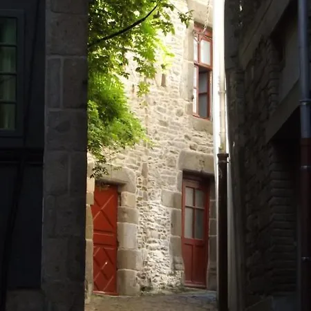 T2 ,parking Prive,terrasse, 10 Mns A Pieds De La Cite Corsaire Et Ses Plages * Saint-Malo